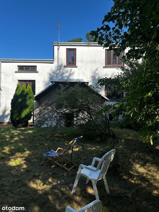 Dom wolnostojący z działką rolną pow. 13800 m²
