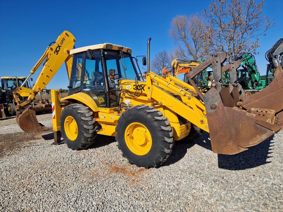 Komatsu WB97R-2  Jcb 3cx/