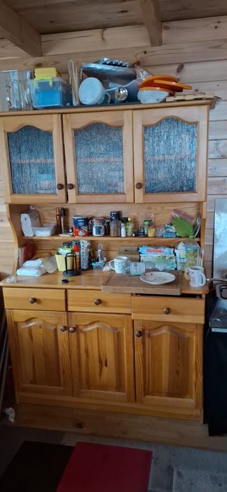 Kredens sosnowy stan b.dobry