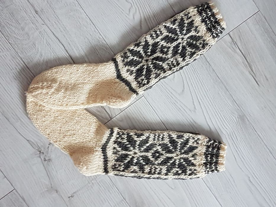 Skarpety nowe wełniane góralskie, r. 39