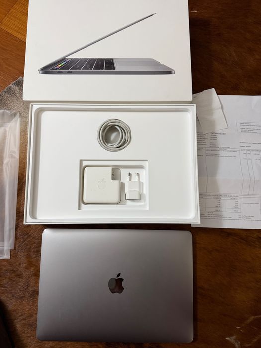 MacBook Pro 2016 1 tb 13" touchbar