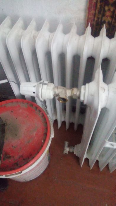 Радіатор, батарея для опалення