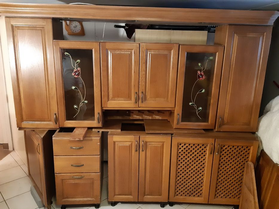 Dębowe meble do kuchni.