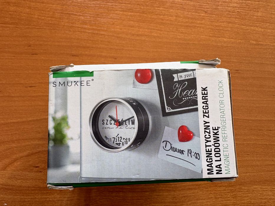 Magnetyczny zegarek na lodówkę Smukee