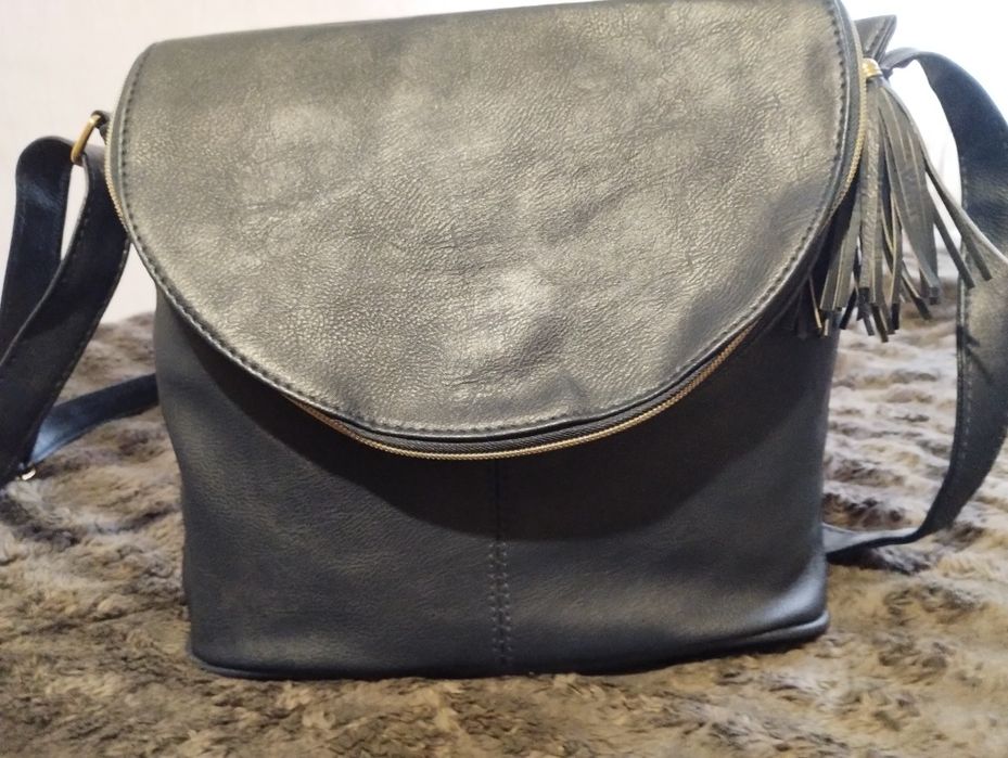 Сумочки жіночі .