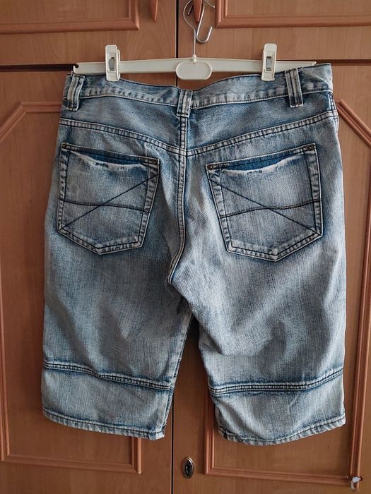 Męskie spodenki jeansowe