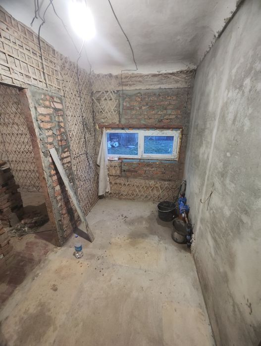 Продам 2-кімнатну квартиру