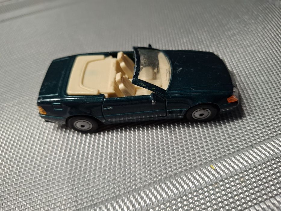 Maisto Mercedes Benz 500sl