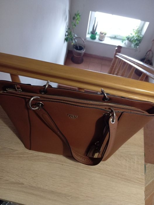 Pojemna Torebka guess