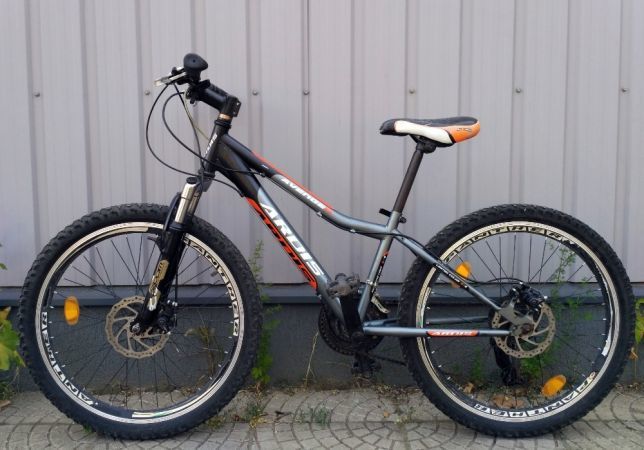 Продаю Горный велосипед