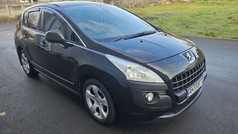 Пежо 3008  1,6дизель 2010рік