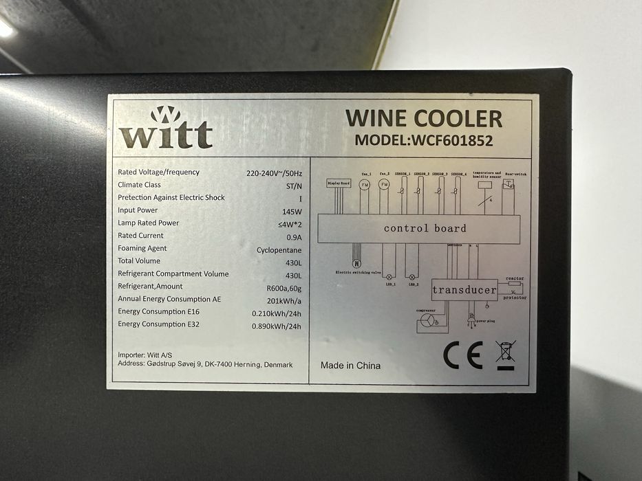 Винна шафа WITT WCF601852 Wine Cooler 2 температурні зони 193 пляшки