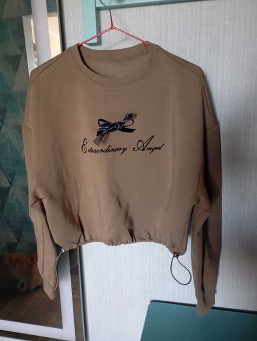 Светр теплий новий