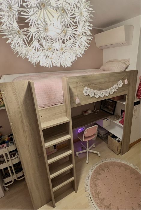 Vendo Cama Alta com Secretária em baixo