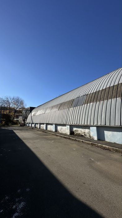 Продаж  виробництва  з землею 1 га