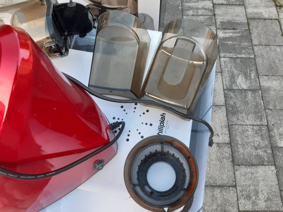 Wolnoobrotowa  wyciskarka  do soków  laurenti.