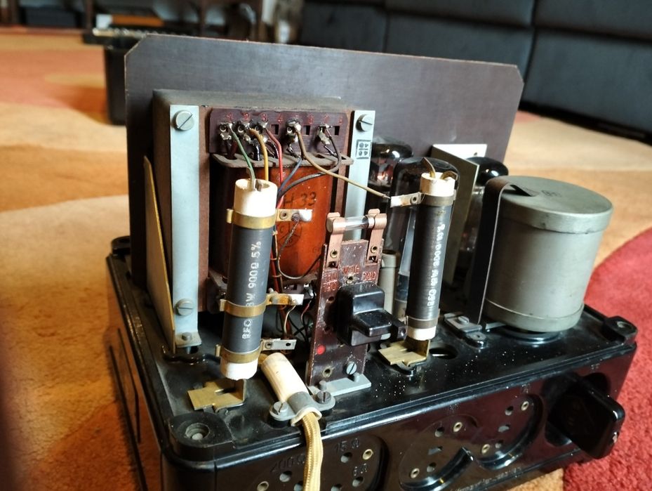 Amplificador de coleção a válvulas Lorenz LVAB 15A