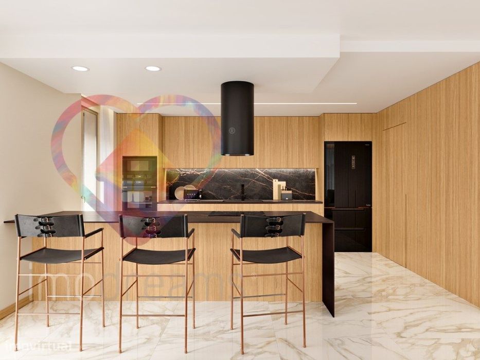 Apartamento T3 c/3 frentes e varandas em Vialonga - Lisboa