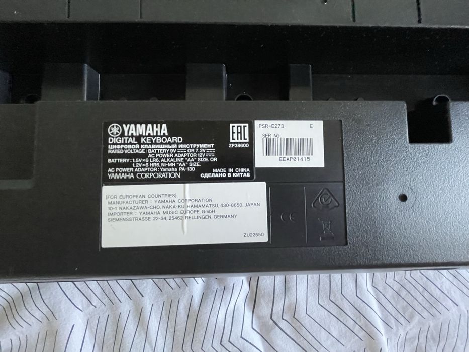 Синтезатор Yamaha PSR E273