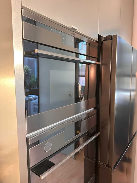 Amica - piekarnik z opcją pary i mikrofala z grillem do zabudowy