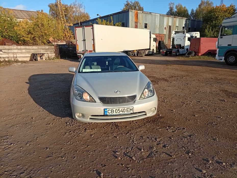 Продам Лексус ес 330