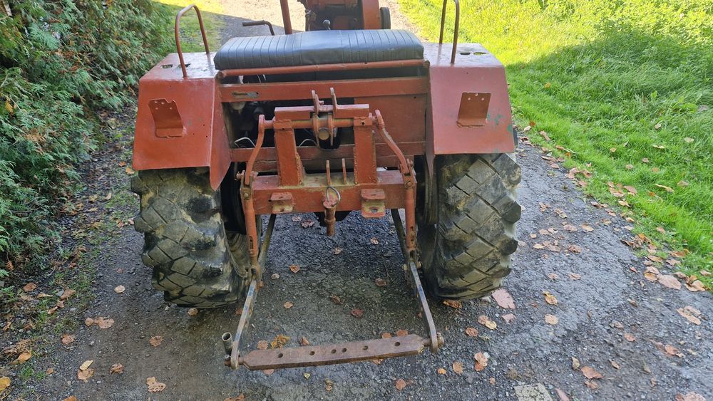 Ciagnik sam s15.