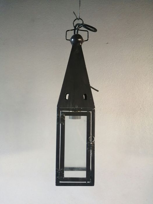 Lanterna exterior ou interior ferro preto e vidro eletrificada