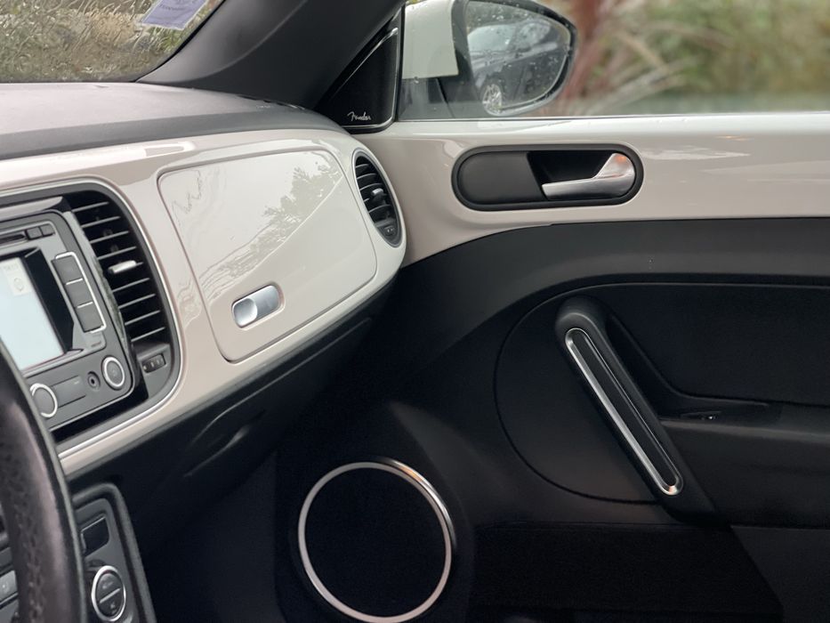 Para venda beetle  1.6 tdi versão maggiolino com garantia de 24 meses