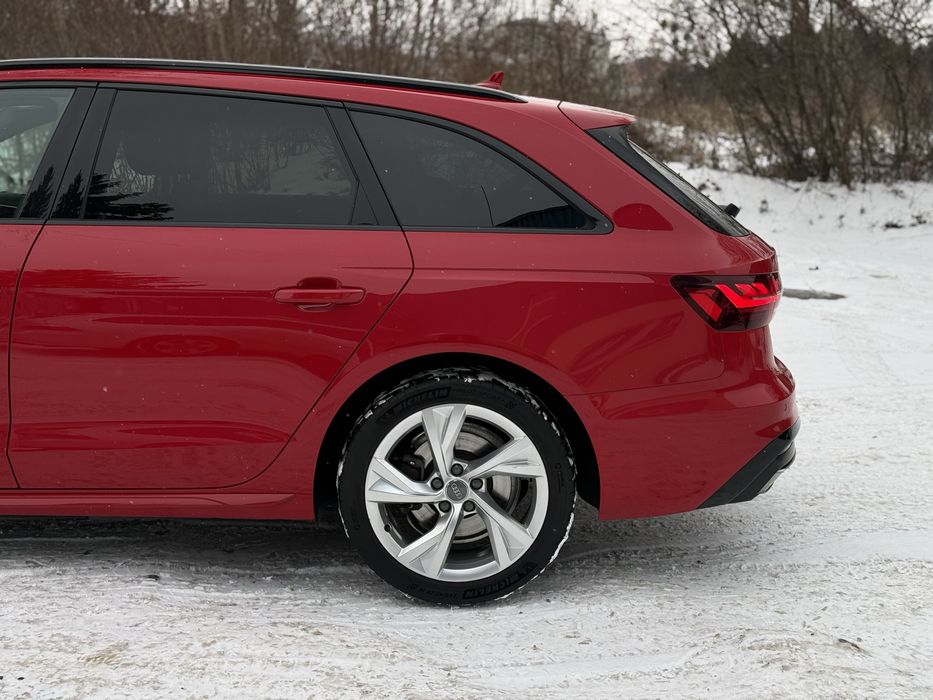 Audi A4 B9 Європа 3xS-Line 2.0TDI Без дтп, ориг.пробіг матрична оптика