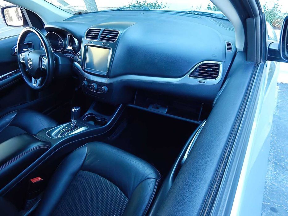 Dodge Journey      2018