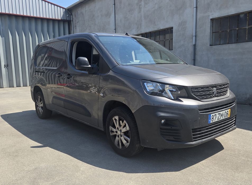 Vendo Peugeot Partner L2 caixa térmica