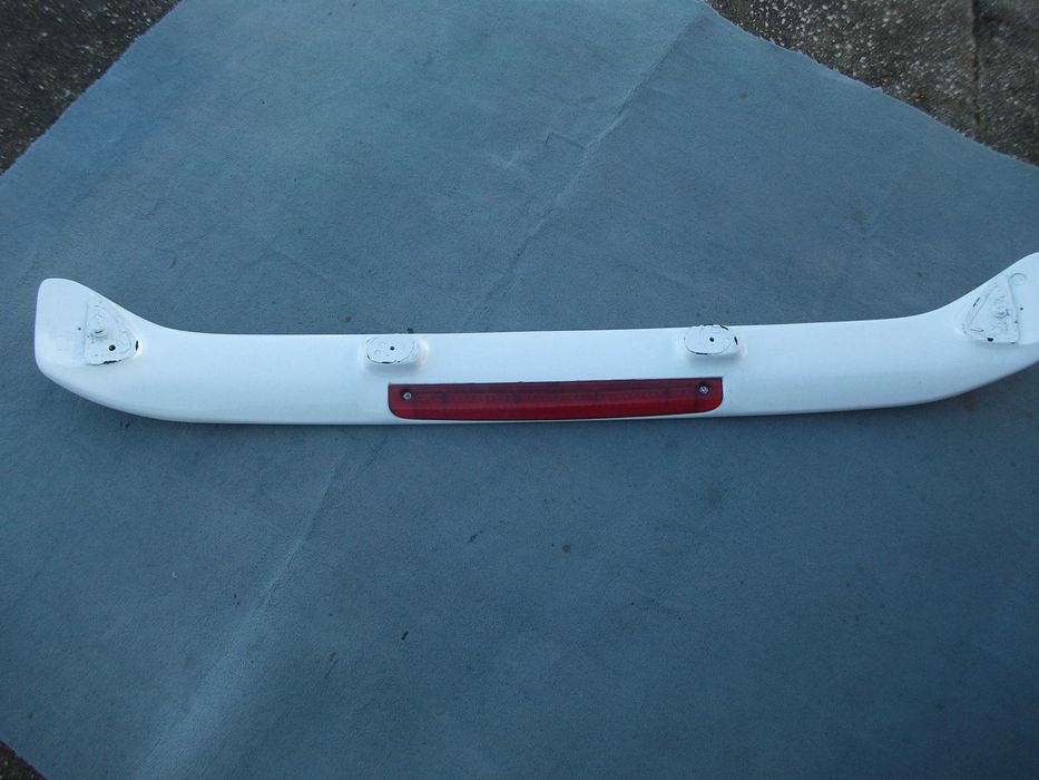 Aleron para mercedes 190.