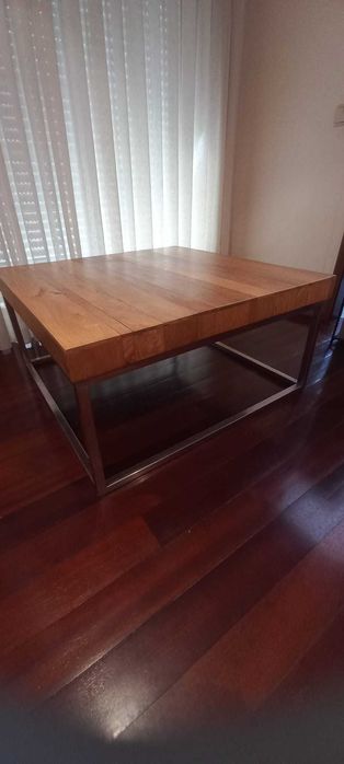 Mesa em madeira e aço inoxidavel, como novas64564403478658120