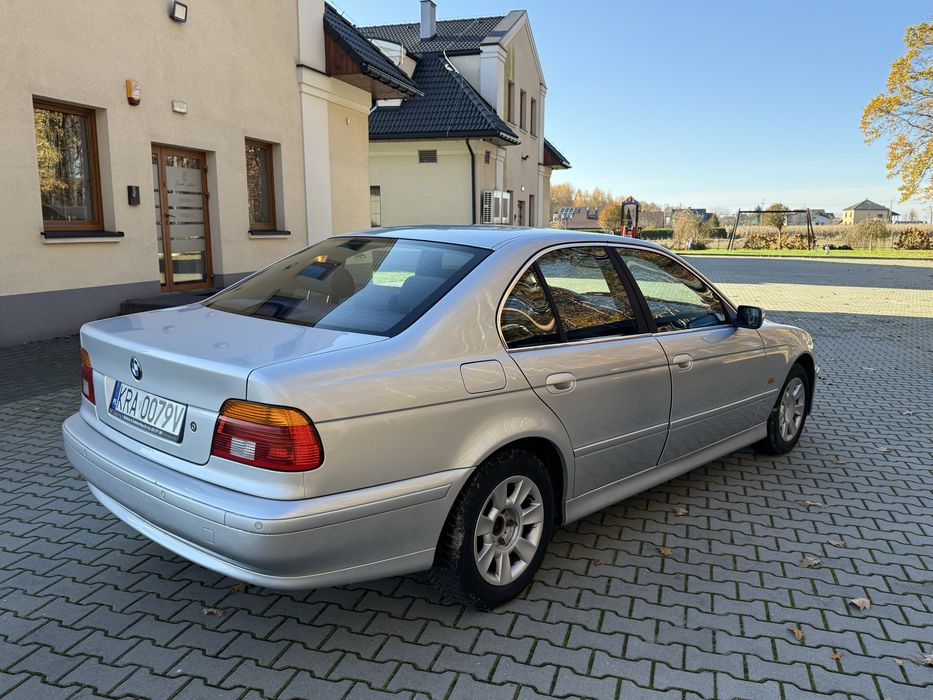 Bmw 523i Gaz lpg manual 245TKm Zdrowa
