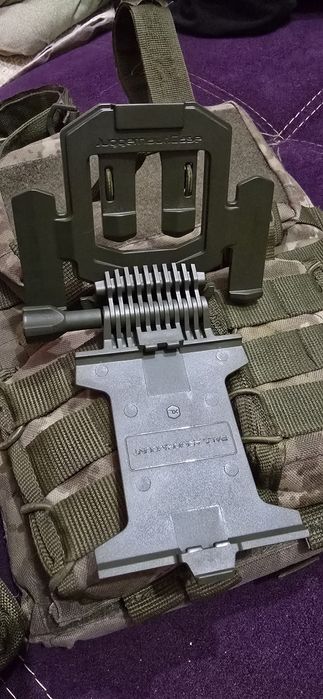 Кронштейн кріплення телефону juggernaut case оригінал