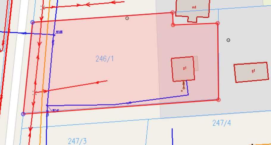 Działka z domem do remontu 2500m2