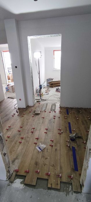 Remonty wykończenia wnętrz szpachlowanie agregatem