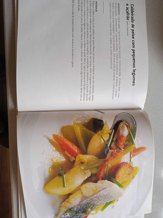 Livro - Os melhores Restaurantes ' Arcadas'