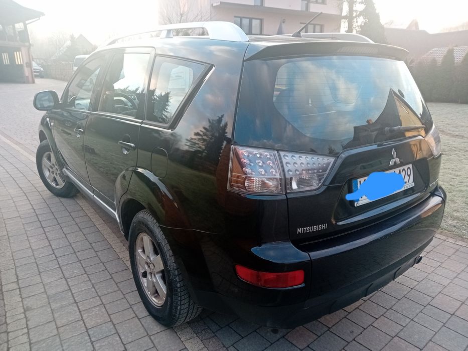 Mitsubishi Outlander 2.0did 4x2 4x4 blokada klima serwisowany 2009r