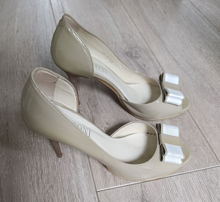 Sprzedam buty ze skóry r.38
