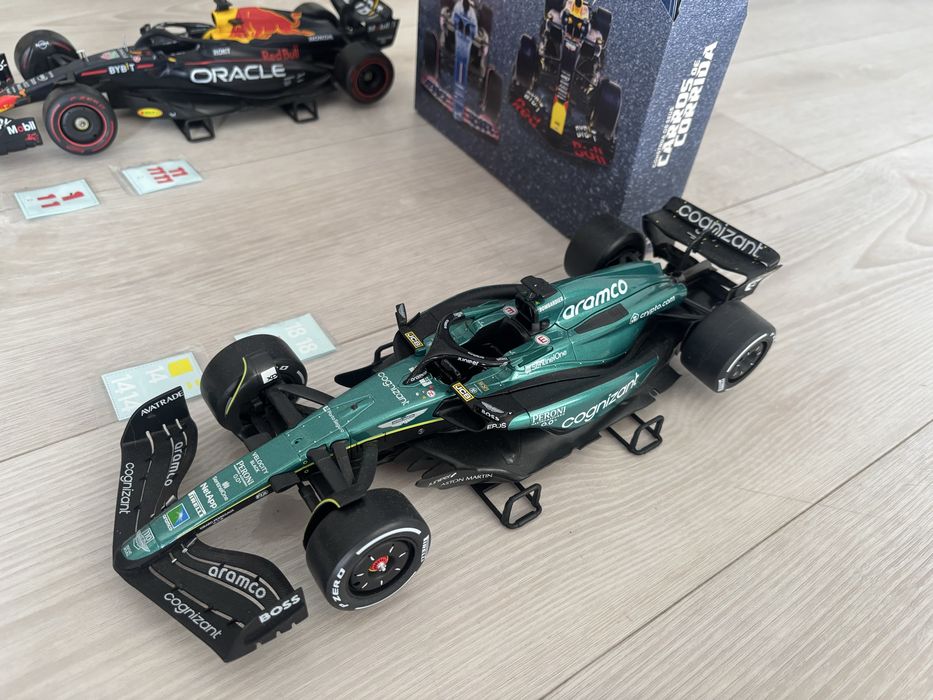 Vendo 2 Formula 1 escala 1/8