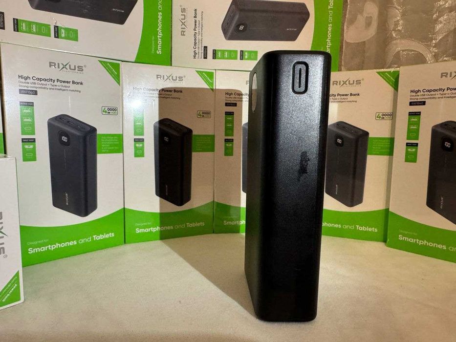 Павербанк потужний 40000 30000 Power Bank для ноутбука роутера
