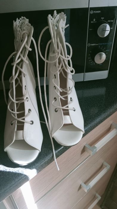 Botas brancas para o verão