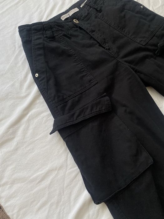 spodnje czarne cargo jeansy bershka s m