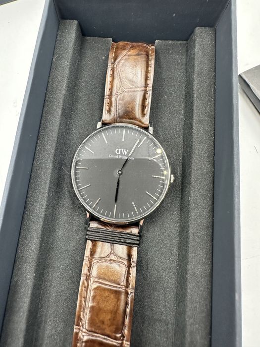 Oryginalny elegancki zegarek Daniel Wellington B36S19, komplet