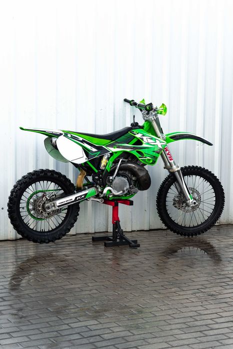 KAWASAKI KX 250 ATÉ 43€/MÊS