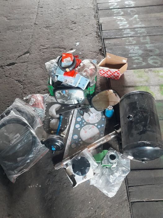 Wyprzedaz warsztatowa.Pozostalosci po transporcie.