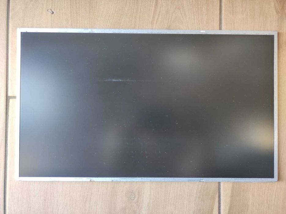 Matryca LED TN Innolux N156BGE-L11 15.6 matowa - przytarta