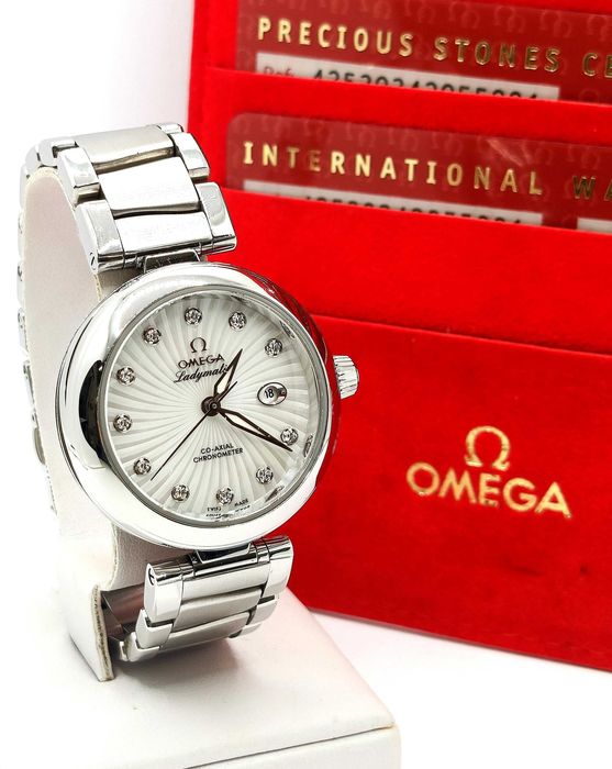 Zegarek damski Omega De Ville Ladymatic Diamonts 0,12ct komplet