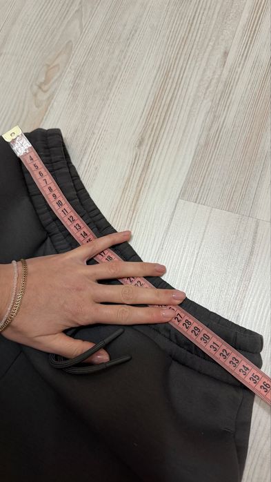 штани сірі Calvin Klein s